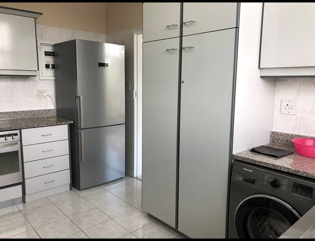 3 BEDROOM APARTMENT TO LET IN MUSGRAVE